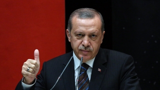 Erdogan anunță că va acorda cetățenia turcă refugiaților sirieni