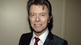 A murit legendarul muzician David Bowie