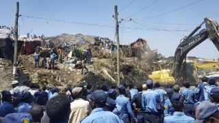 Alunecare de teren la o groapă de gunoi din Etiopia. Zeci de persoane au murit