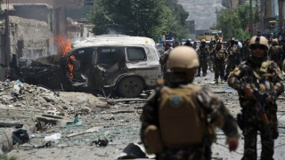Doi angajați ai Ministerului afgan al Educației au murit într-un atac cu bombă