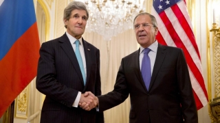 Kerry i-a telefonat lui Lavrov, în pofida suspendării negocierilor privind Siria