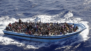 Sute de migranți și-au pierdut viața în Marea Mediterană în ultima săptămână