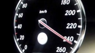 Şofer prins cu 246 kilometri pe oră, viteză record pentru România