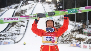 Două japoneze au dominat finala Cupei Mondiale de sărituri cu schiurile