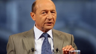 Băsescu își devorează „copilul!“
