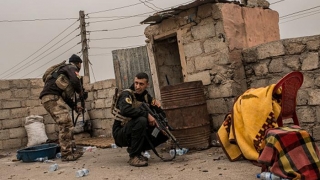 Jihadiștii din SI, prinși în capcană în vestul Mosulului