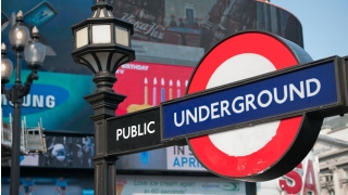 Staţie de metrou din Londra, evacuată din cauza unei alerte de incendiu