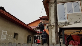 Un incendiu puternic a cuprins o casă din Cernavodă