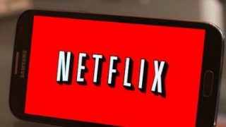 De ce mulți români abonați la Netflix vor rămâne fără conturi