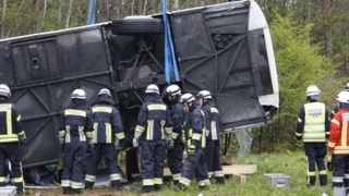 Cel puţin doi morţi după un accident de muncă pe o autostradă din Germania