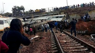 Accident feroviar grav! Mai mulți morţi şi zeci de răniţi