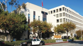 A deschis focul în Consulatul Chinei de la Los Angeles, apoi s-a sinucis