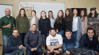 Adolescenții Colegiului „Mihai Eminescu”, antrenați pentru creșterea stimei de sine