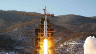 Coreea de Nord a lansat o nouă rachetă. Alertă în Japonia
