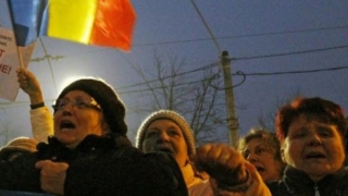 O nouă zi de proteste la Palatul Cotroceni