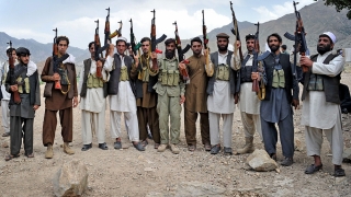 Afganii se bucură moderat după ce Trump a întrerupt negocierile cu talibanii