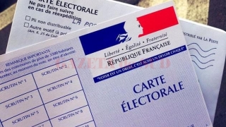 Francezii votează în turul al doilea al legislativelor