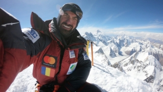 Alex Găvan a reuşit escaladarea lui Gasherbrum 2! Fără oxigen şi fără şerpaşi!