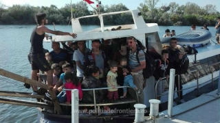 Arestaţi preventiv. Au călăuzit 69 de migranţi irakieni pe Marea Neagră