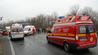 Accident grav în județul Cluj! Două persoane au murit, alta a fost grav rănită!