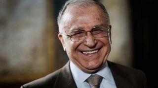 Fostul preşedinte Ion Iliescu a împlinit 87 de ani