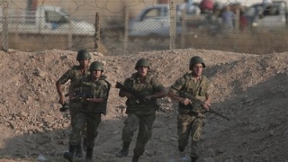 Trei militari turci, răniţi într-un atac armat