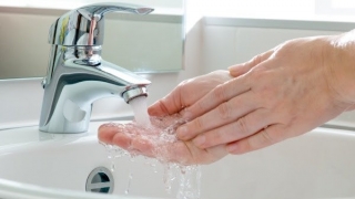 Fără apă caldă în zona Grăniceri din Constanța, din cauza unei avarii
