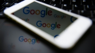 Google lansează aplicația de mesagerie Allo
