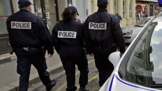 Suspectați că pregăteau un atentat, arestați în Franța