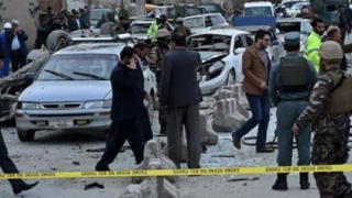 Atac armat sinucigaș la Agenția afgană de Informații. Mai multe victime