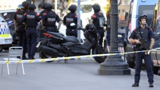 Polițiști au mai arestat un terorist în Spania. Șoferul furgonetei nu poate fi găsit