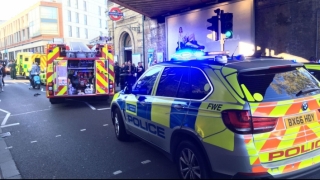 Atac înfiorător! Mai multe persoane, înjunghiate la metroul londonez