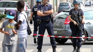 Atentat dejucat în Franţa! Mujahedinii Poporului, nou grup terorist