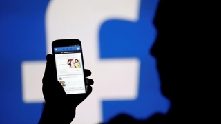 Datele utilizatorilor Facebook, folosite abuziv! Ţi s-a întâmplat?