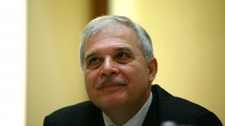 Fostul ministru al Educaţiei Alexandru Athanasiu, audiat în dosarul „Microsoft“