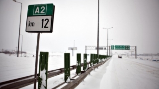 Autostrada A2, închisă din cauza viscolului