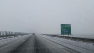 Avertizare Infotrafic: lapoviță și ninsoare pe autostrada A2 București-Constanța și pe autostrada A4 Ovidiu-Agigea