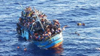 Peste 250 de imigranţi, dispăruţi în sudul Mării Mediterane