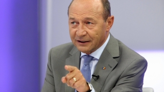 Băsescu despre Oprea: „primul pasager acuzat de omor”