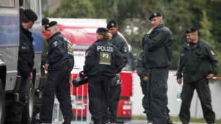 Islamistul  împușcat mortal la Paris a locuit într-un centru de refugiați din Germania