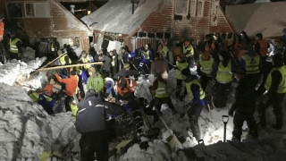Bilanţul avalanşei din Italia: cinci morţi şi 23 de dispăruţi