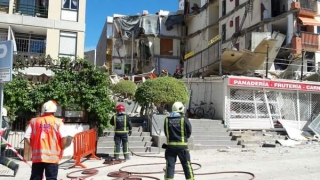 Doi morți și trei răniți, după surparea unei clădiri de apartamente