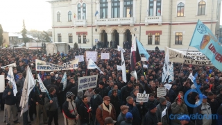 10.000 de oameni împotriva strămutării sediului Complexului Energetic Oltenia