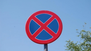 „Oprirea interzisă”, pe o arteră rutieră constănțeană
