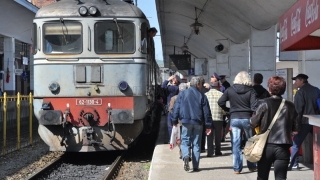 Studenții și elevii din R. Moldova călătoresc gratuit cu trenul. Vezi de ce!