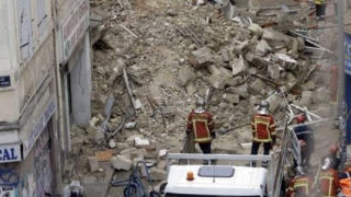 Trei cadavre descoperite în urma prăbușirii unor imobile în Franţa