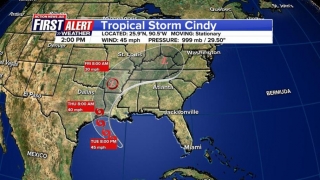 Alertă în SUA! Furtuna tropicală Cindy ar putea pune în pericol vieţile oamenilor