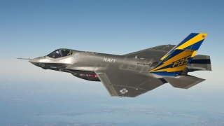 Avionul american F-35, performant, dar încă neoperațional