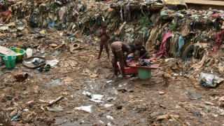 Bilanț tragic! În Freetown, peste 400 de morți și numărul riscă să crească tot mai mult