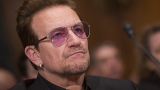 Bono de la U2 a fost salvat de poliţie, la Nisa